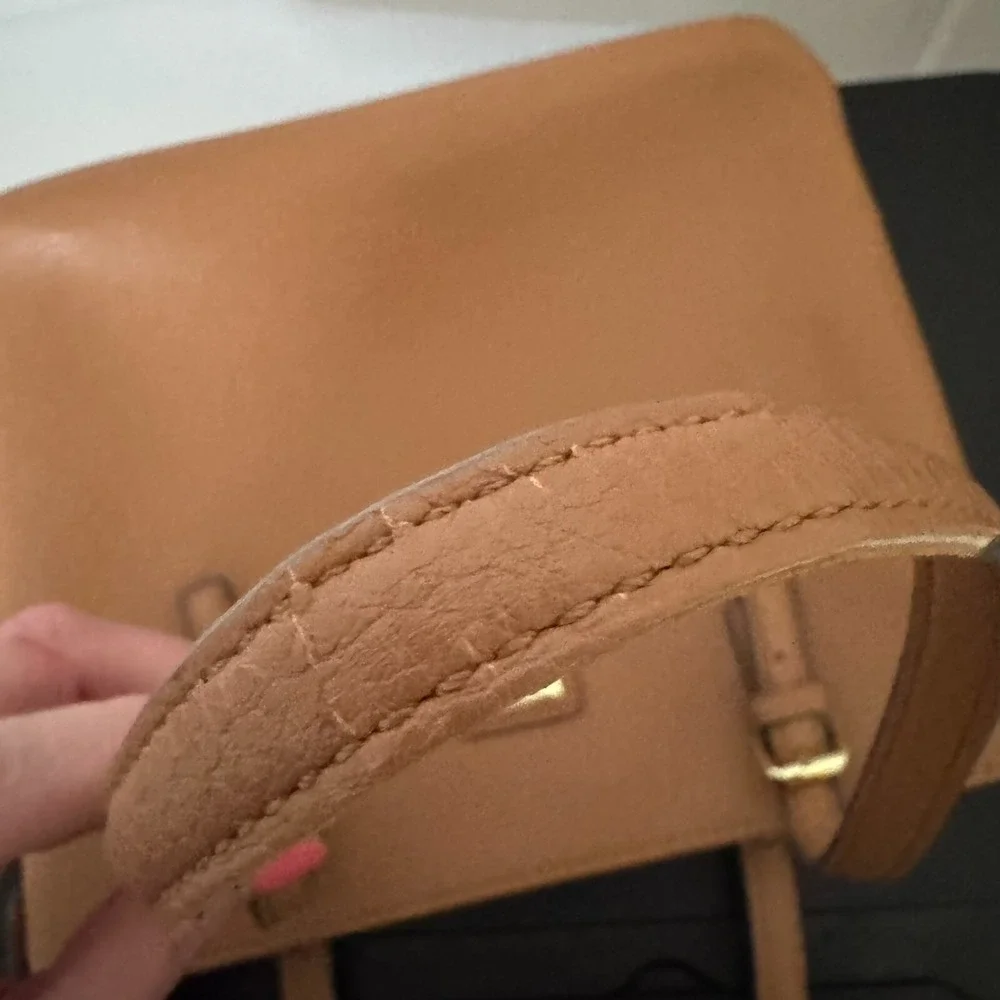 Anne Klein Shoulder Bag‎ Purse Tan